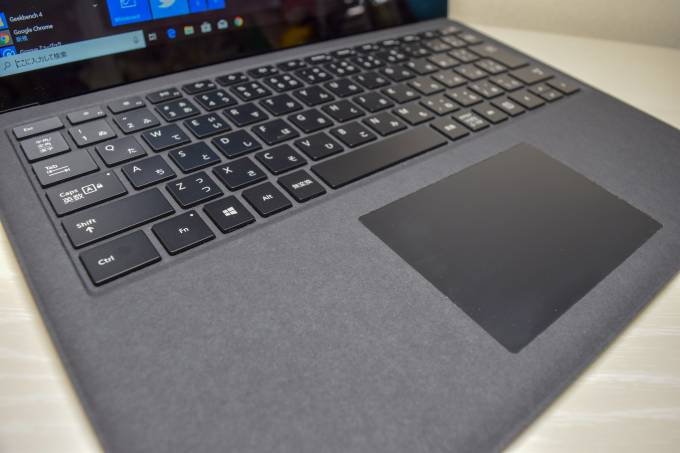 Surface Laptop 2のキーボード