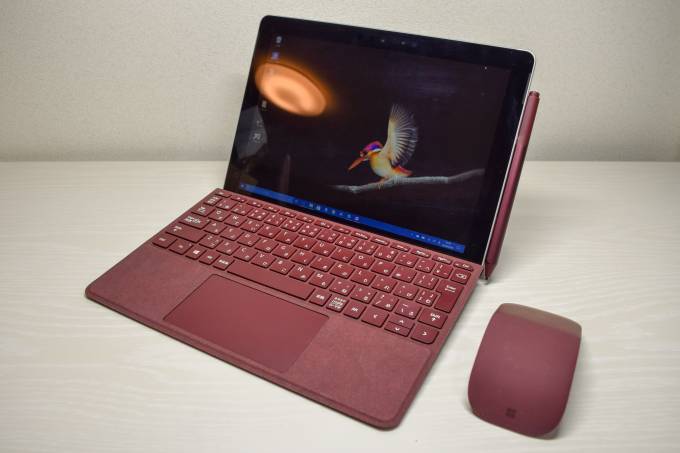 900円 【即納】 マイクロソフト Surface Go シリーズ 10インチ 機種で使える タブレット用 真空吸盤 アームスタンド タブレットスタンド 自由回転 レバー式真空吸盤